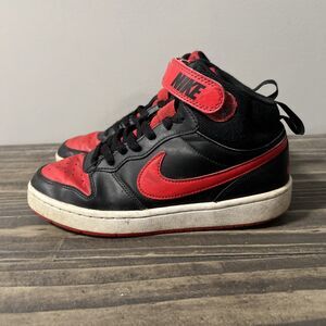 Nike Womens Size 6.5 Court Borough Mid 2 Shoes Athletic Leather Red Sneakers